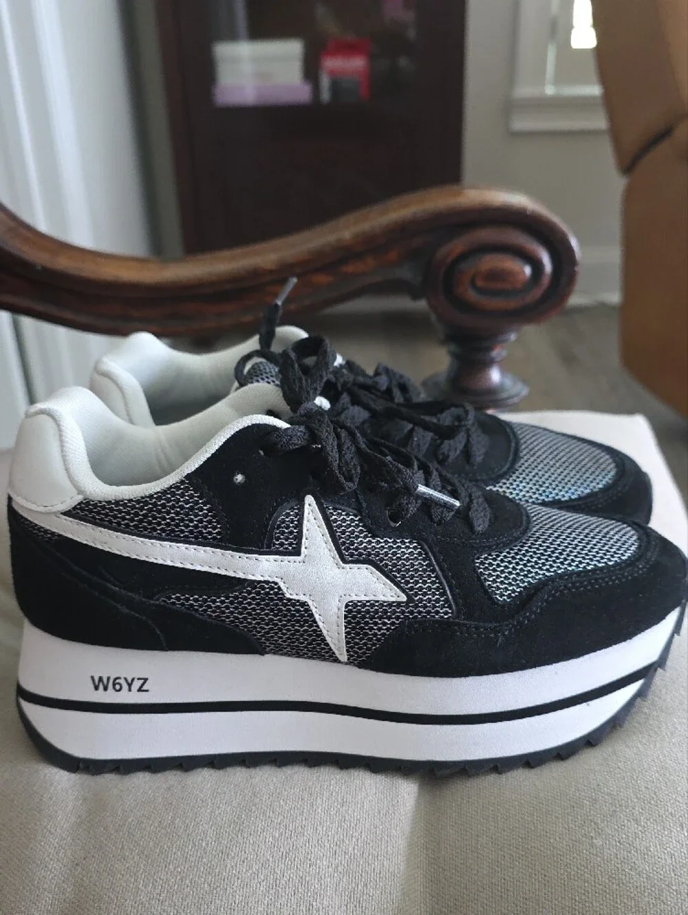Womens W6YZ Just Say Wizz Black & White Runner Sneakers